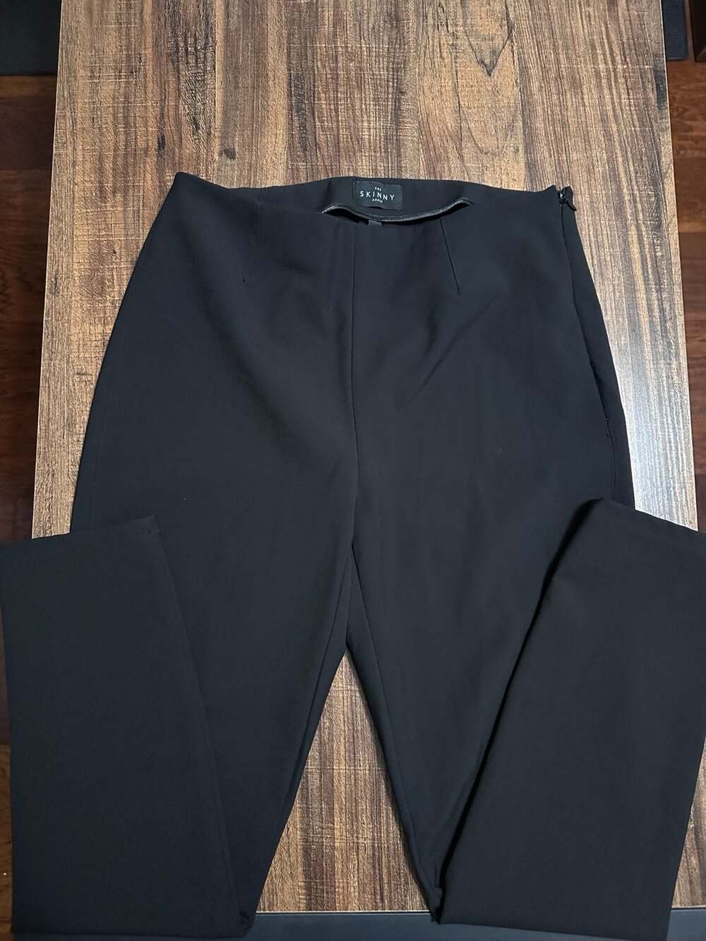 White House Black Market The Skinny Ankle Size 4 Black Pants